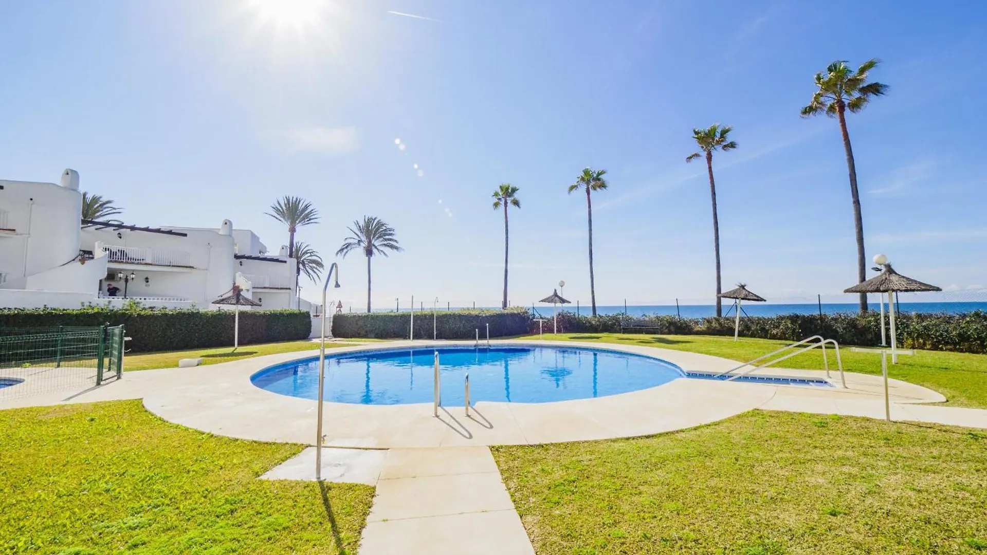 Cubo'S Apartamento Marbella Mar Apartment Cabopino 0*,